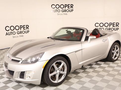 Used 2009 Saturn Sky Red Line RWD image 8