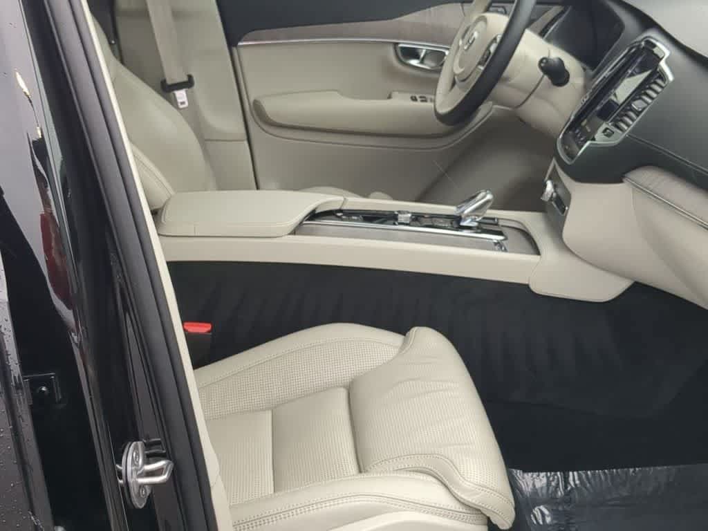 Used 2022 Volvo XC90 T8 Inscription w/ Advanced Package AWD/4WD image 20
