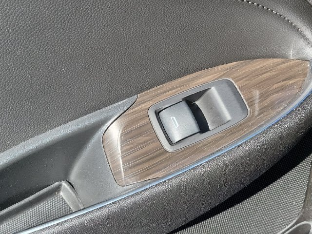 Used 2024 Chevrolet Malibu LT FWD image 20