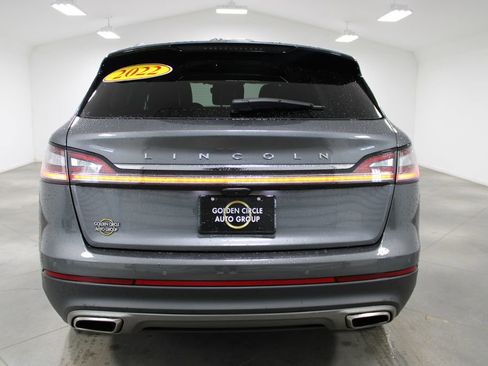 Used 2022 Lincoln Nautilus Reserve FWD image 8