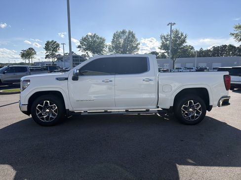 Used 2026 GMC Sierra 1500 SLT RWD image 9