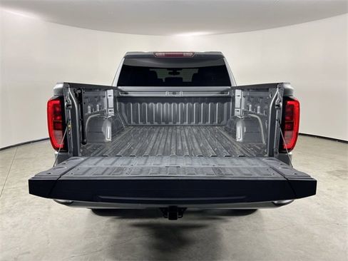 Used 2021 GMC Sierra 1500 Elevation image 26
