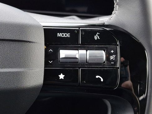 New 2026 Kia Sorento S image 14