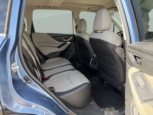 Used 2019 Subaru Forester Limited image 17