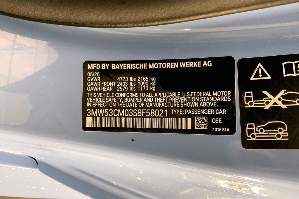 Used 2025 BMW M240i xDrive Coupe AWD/4WD image 32