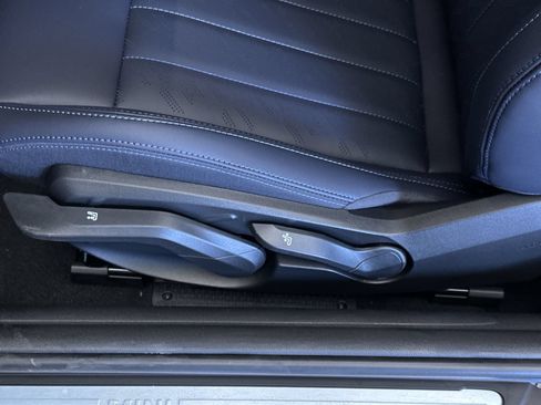 New 2026 MINI Cooper 2-Door Hardtop FWD image 14