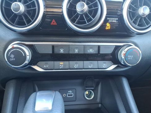 Used 2025 Nissan Sentra S image 20