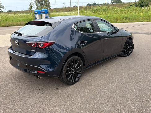 Used 2025 MAZDA MAZDA3 s Sport FWD image 7