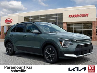 New 2025 Kia Niro EX