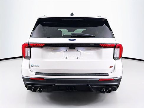 New 2026 Ford Explorer ST w/ Sun And Sound Package AWD/4WD image 10