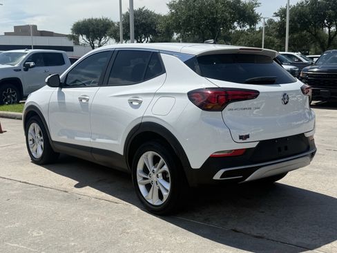 Used 2023 Buick Encore GX Preferred FWD image 7