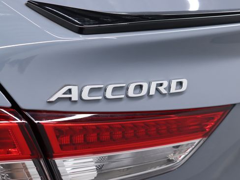 Used 2022 Honda Accord Sport image 58