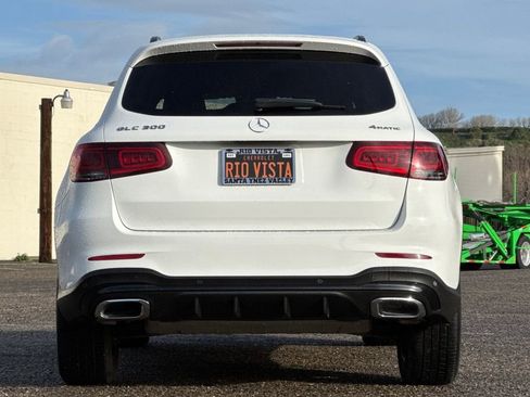 Used 2022 Mercedes-Benz GLC 300 4MATIC image 5