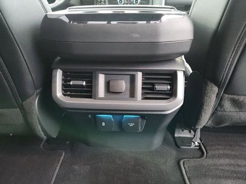 Used 2025 Ford F150 Lariat w/ Equipment Group 501A Mid AWD/4WD image 30