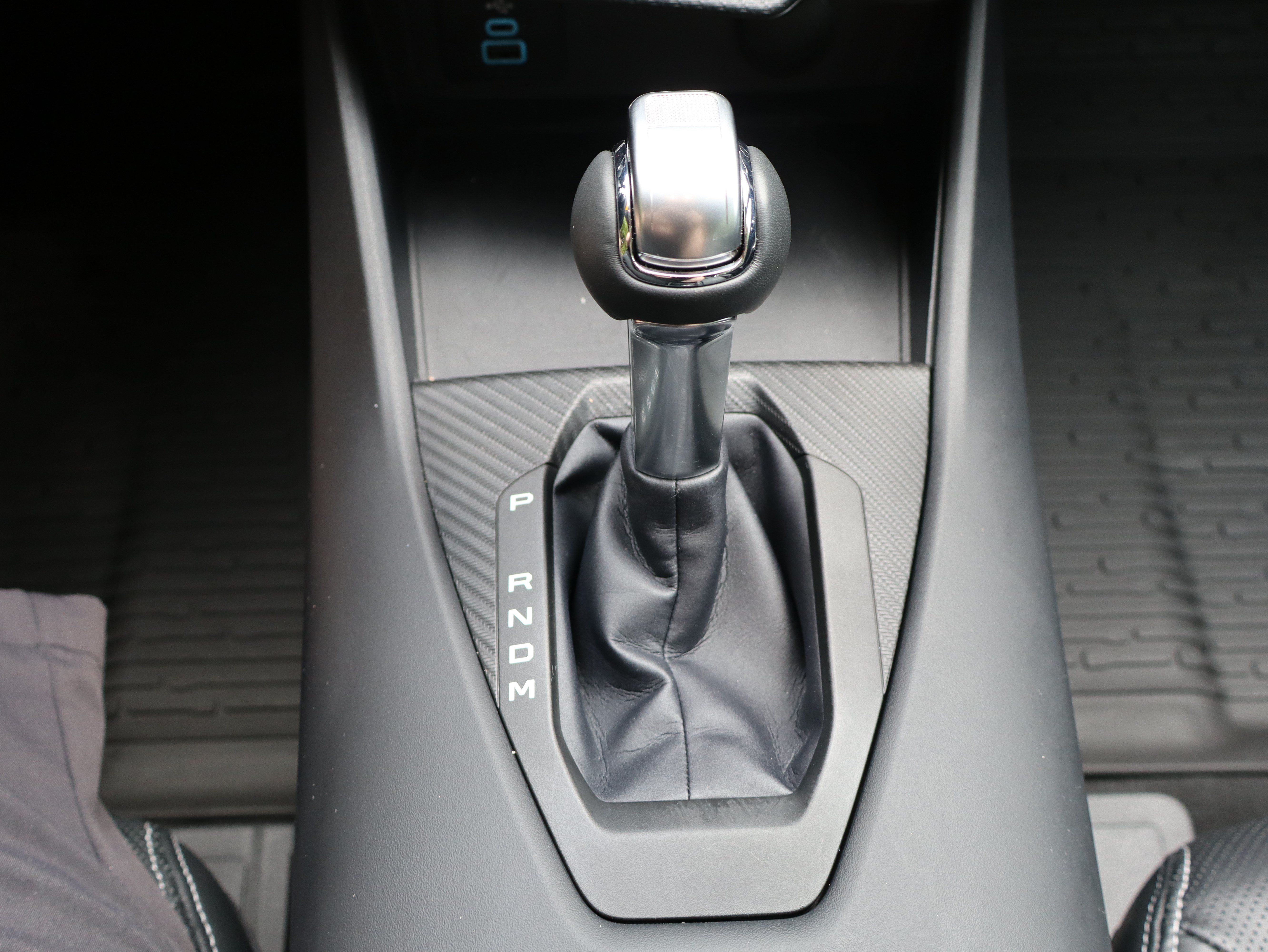 Used 2025 Ford Mustang GT Premium RWD image 40