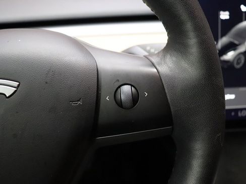 Used 2022 Tesla Model Y Performance AWD/4WD image 50