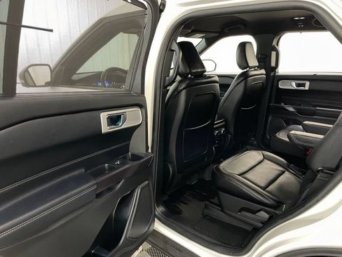 Used 2020 Ford Explorer Limited w/ Class III Trailer Tow Package AWD/4WD image 49