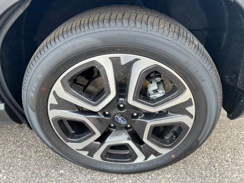 New 2025 Subaru Ascent Touring image 9