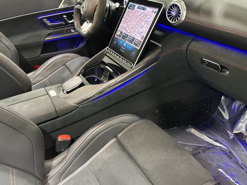 New 2025 Mercedes-Benz SL 63 AMG 4MATIC image 13