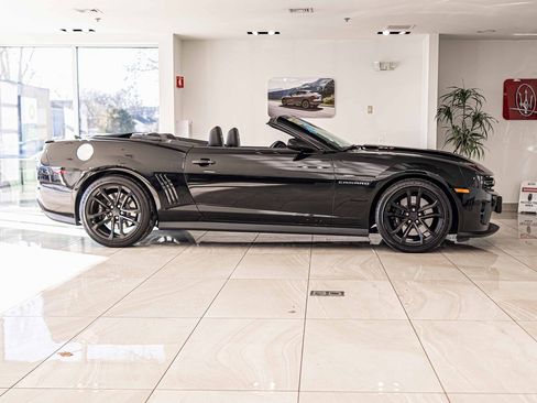 Used 2013 Chevrolet Camaro ZL1 image 10