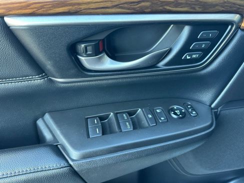 Certified 2019 Honda CR-V EX-L image 10