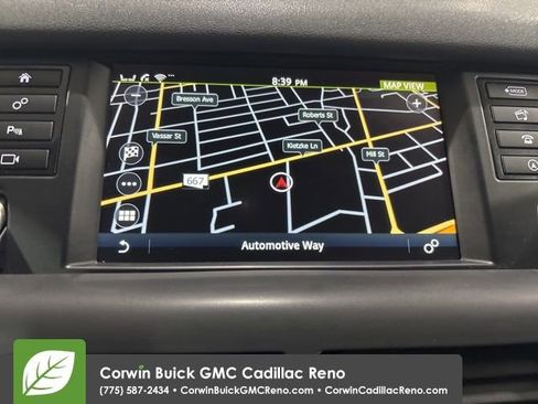 Used 2018 Land Rover Discovery Sport HSE image 21