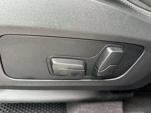 Certified 2024 BMW X1 xDrive28i w/ Technology Package image 12