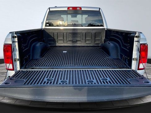 Certified 2017 RAM 1500 Classic SLT image 19