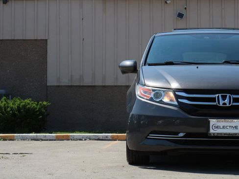 Used 2016 Honda Odyssey EX-L image 4