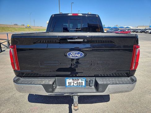 Used 2024 Ford F150 Lariat w/ FX4 Off-Road Package image 6