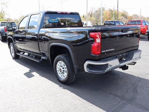 Used 2024 Chevrolet Silverado 2500 LT w/ All Star Edition AWD/4WD image 3
