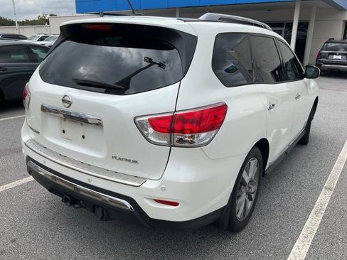 Used 2015 Nissan Pathfinder Platinum image 8