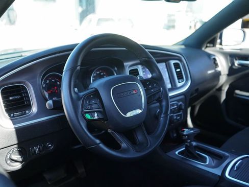 Used 2019 Dodge Charger R/T image 7