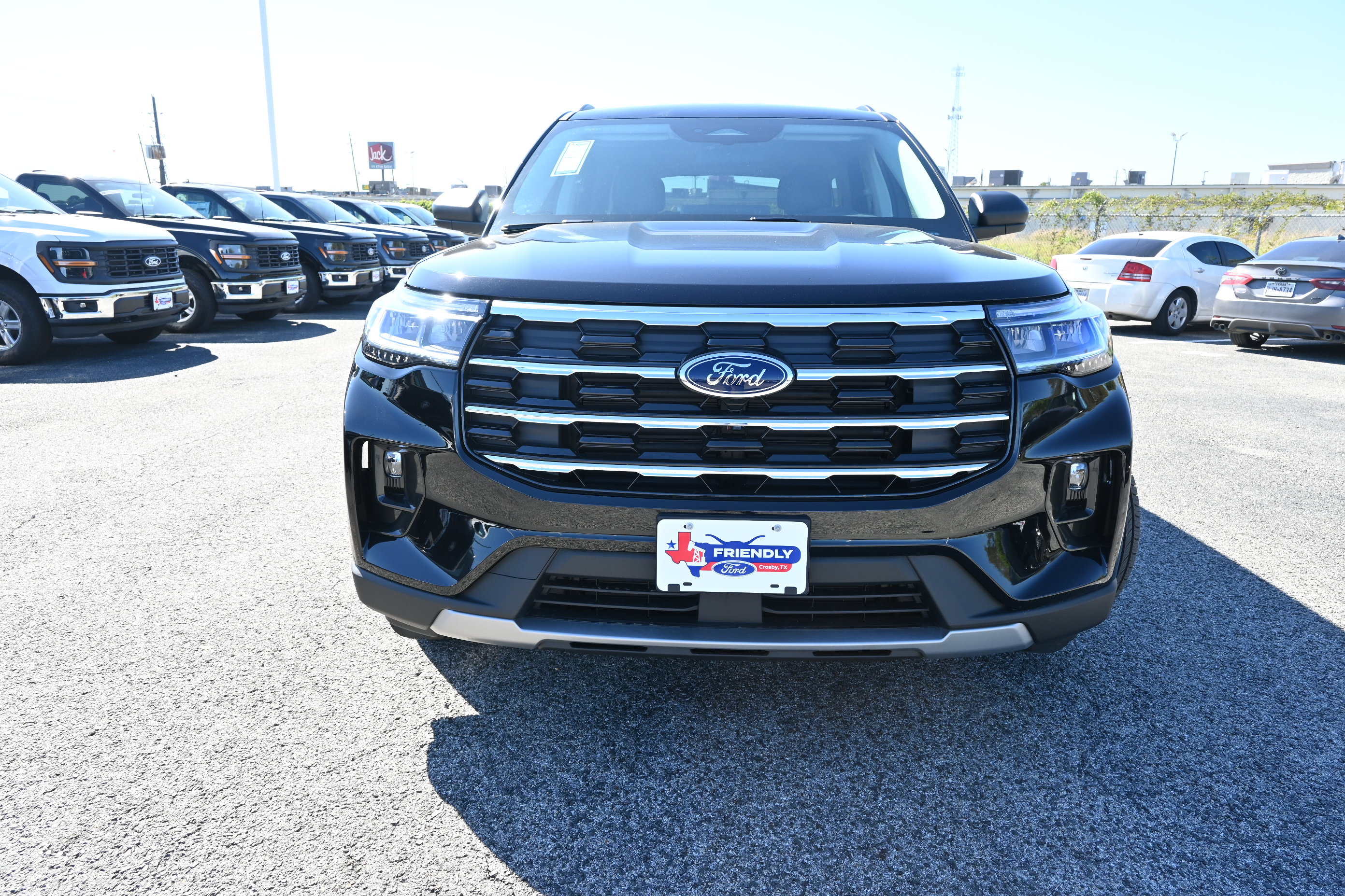 New 2026 Ford Explorer Active w/ Active Comfort Package RWD image 9