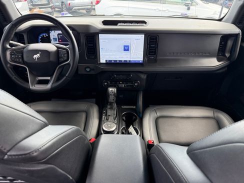 Used 2024 Ford Bronco Black Diamond AWD/4WD image 10