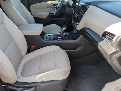 Certified 2023 Chevrolet Traverse LS FWD image 26