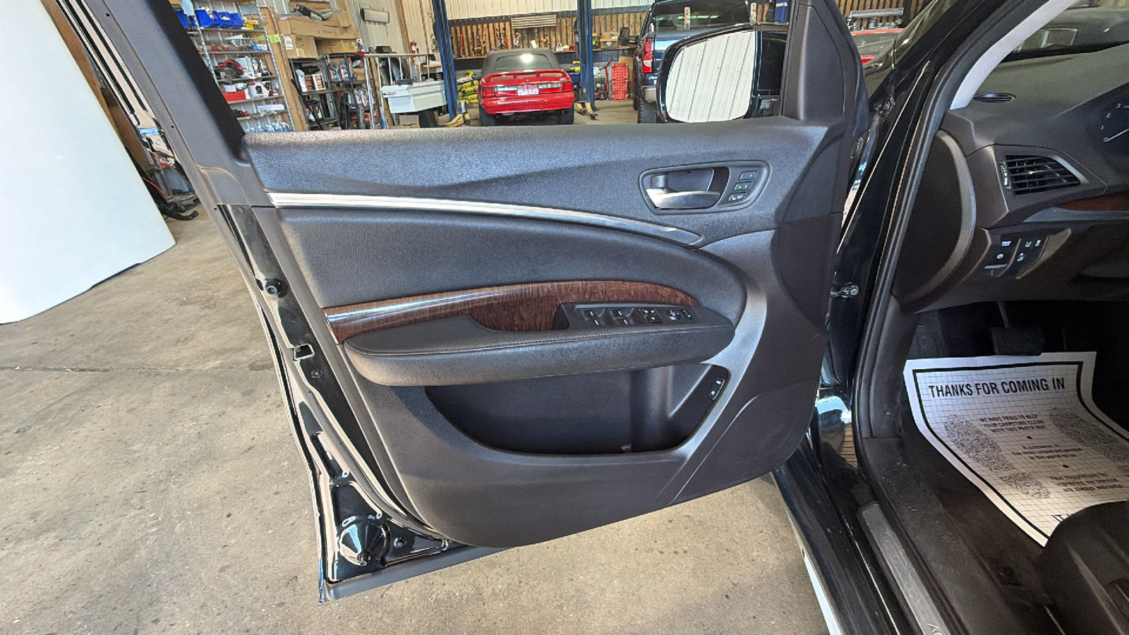 Used 2018 Acura MDX FWD image 10