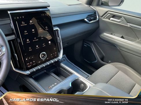 Certified 2025 GMC Acadia Elevation image 34