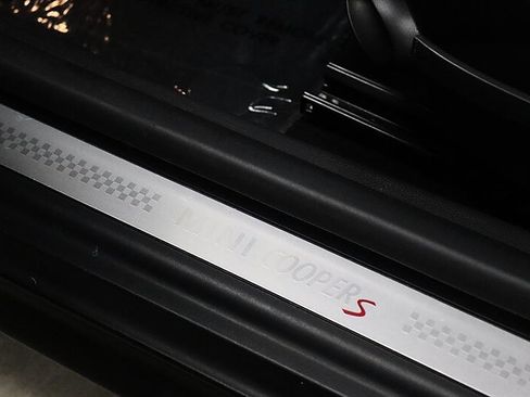 Used 2013 MINI Cooper S FWD image 39