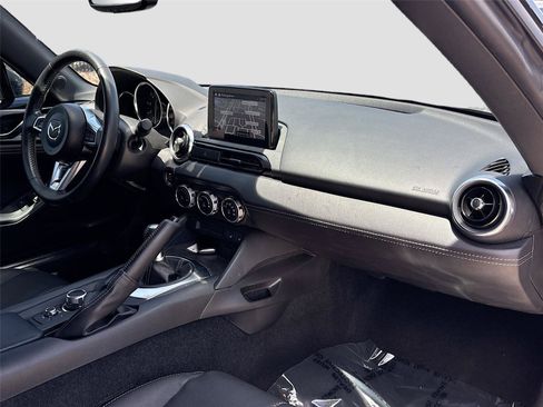 Used 2023 MAZDA MX-5 Miata Grand Touring RWD image 23