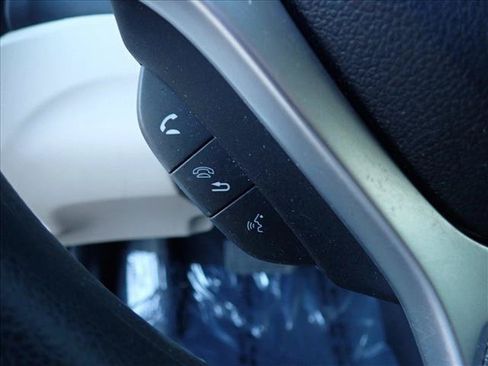 Used 2013 Honda Civic Hybrid Sedan image 14
