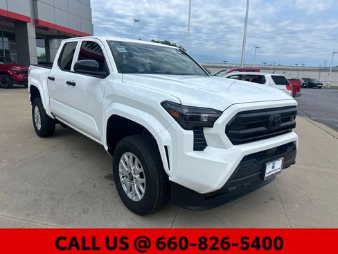 New 2026 Toyota Tacoma SR RWD image 4