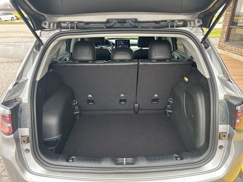 Used 2022 Jeep Compass Limited w/ Sun and Sound Group image 6