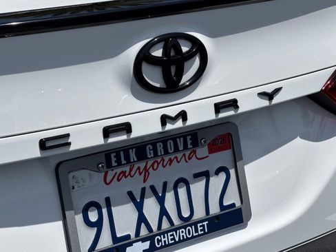 Used 2024 Toyota Camry SE w/ Convenience Package FWD image 30