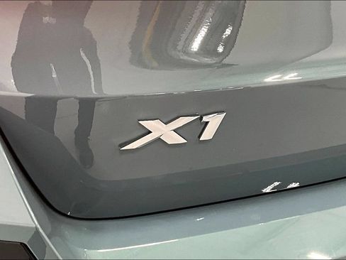 New 2026 BMW X1 xDrive28i w/ M Sport Package AWD/4WD image 32
