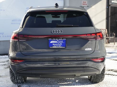Used 2025 Audi Q6 e-tron Premium Plus w/ Premium Plus image 6