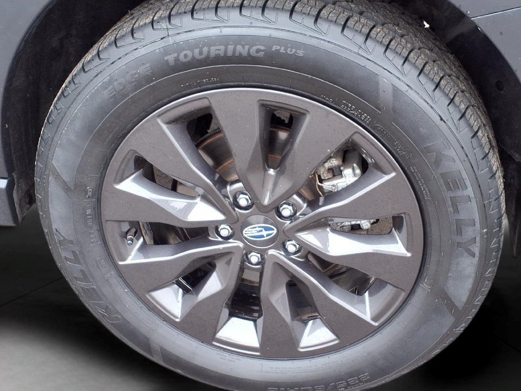 Used 2025 Subaru Outback Onyx Edition AWD/4WD image 8