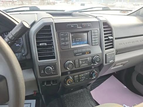 Used 2019 Ford F250 XL w/ STX Appearance Package AWD/4WD image 26