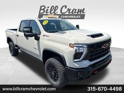 New 2026 Chevrolet Silverado 2500 ZR2 w/ LPO, Dark Essentials Package