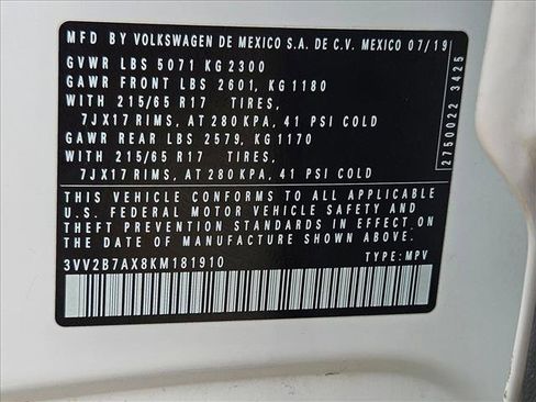 Used 2019 Volkswagen Tiguan SE image 28